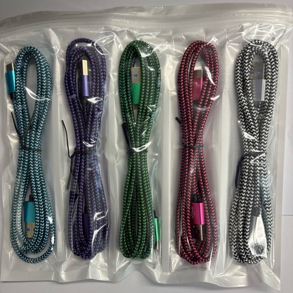 USB Type C 6’ Charging Cable 5-Pk Multicolored & 6-Pk Double ISB Wall Chargers - Picture 4 of 6
